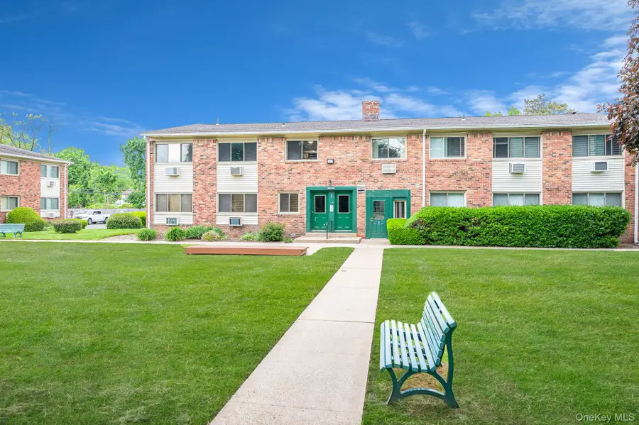 2453 Union Boulevard #37A, Islip, NY 11751 - Image #2