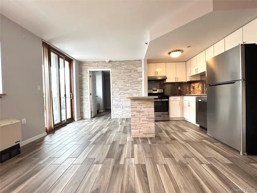 63-47 Booth Street #3C, Rego Park, NY 11374 - Image #2