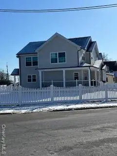 403 S Bayview Avenue, Freeport, NY 11520 - Image #3