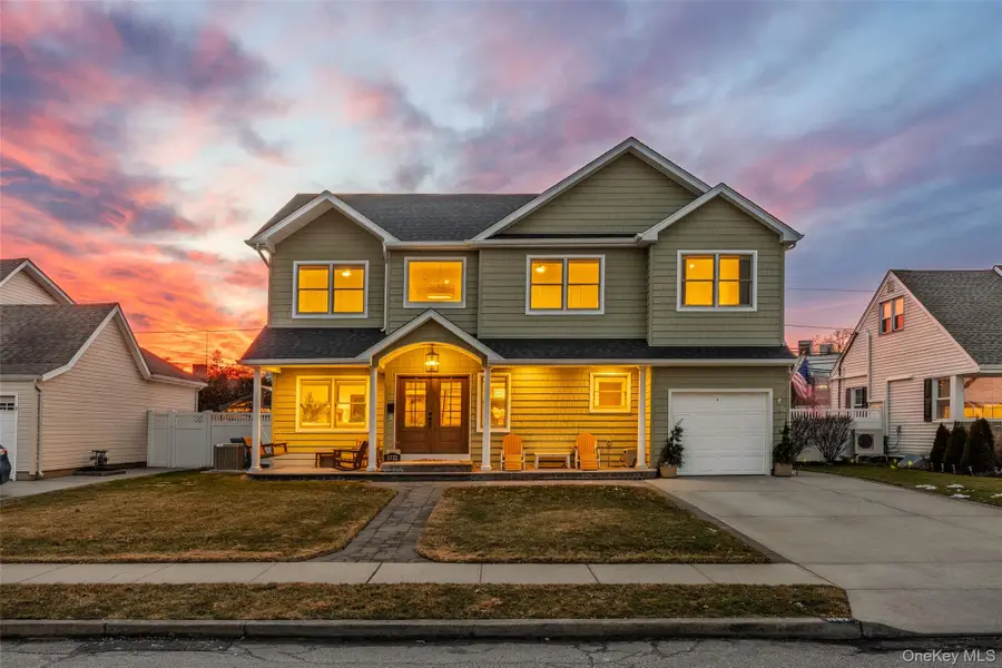 1732 Princeton Drive W, Wantagh, NY 11793 - Image #2