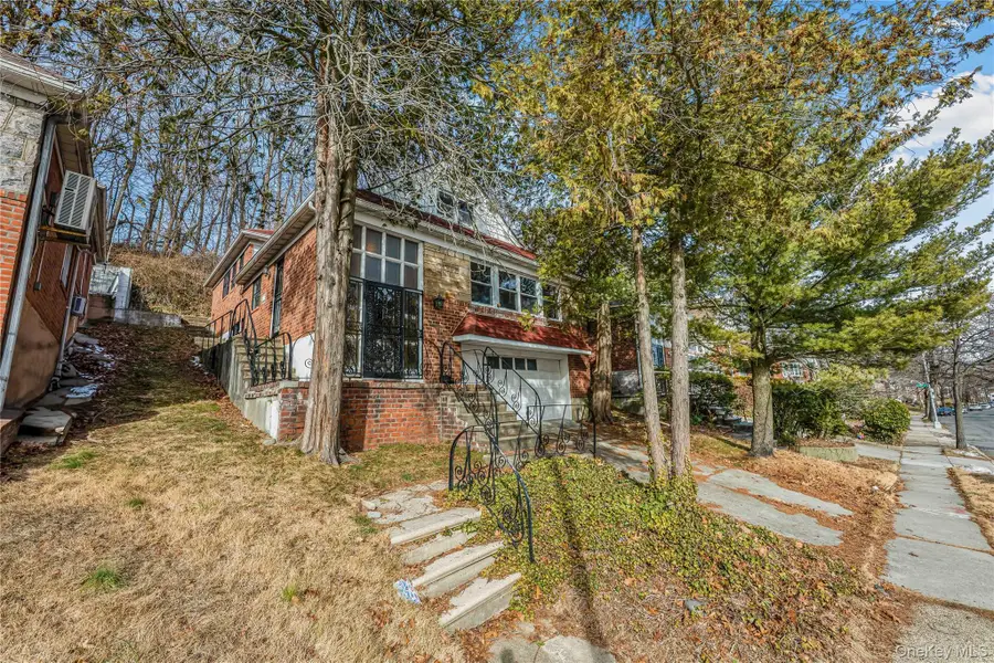 21647 Sawyer Avenue, Queens Village, NY 11427 - Image #2