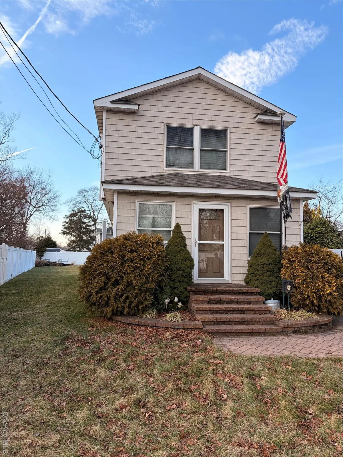 104 Hawthorne Avenue, West Babylon, NY 11704 - Image #1
