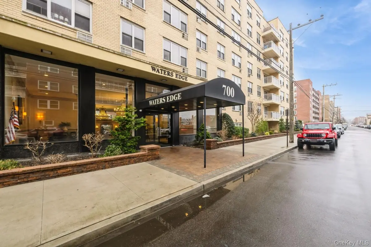 700 Shore Road #4O, Long Beach, NY 11561 - Image #1