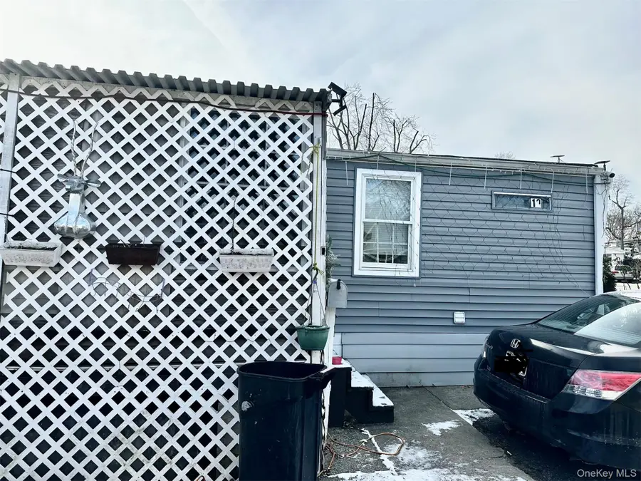 10 Fern Avenue, Bay Shore, NY 11706 - Image #2