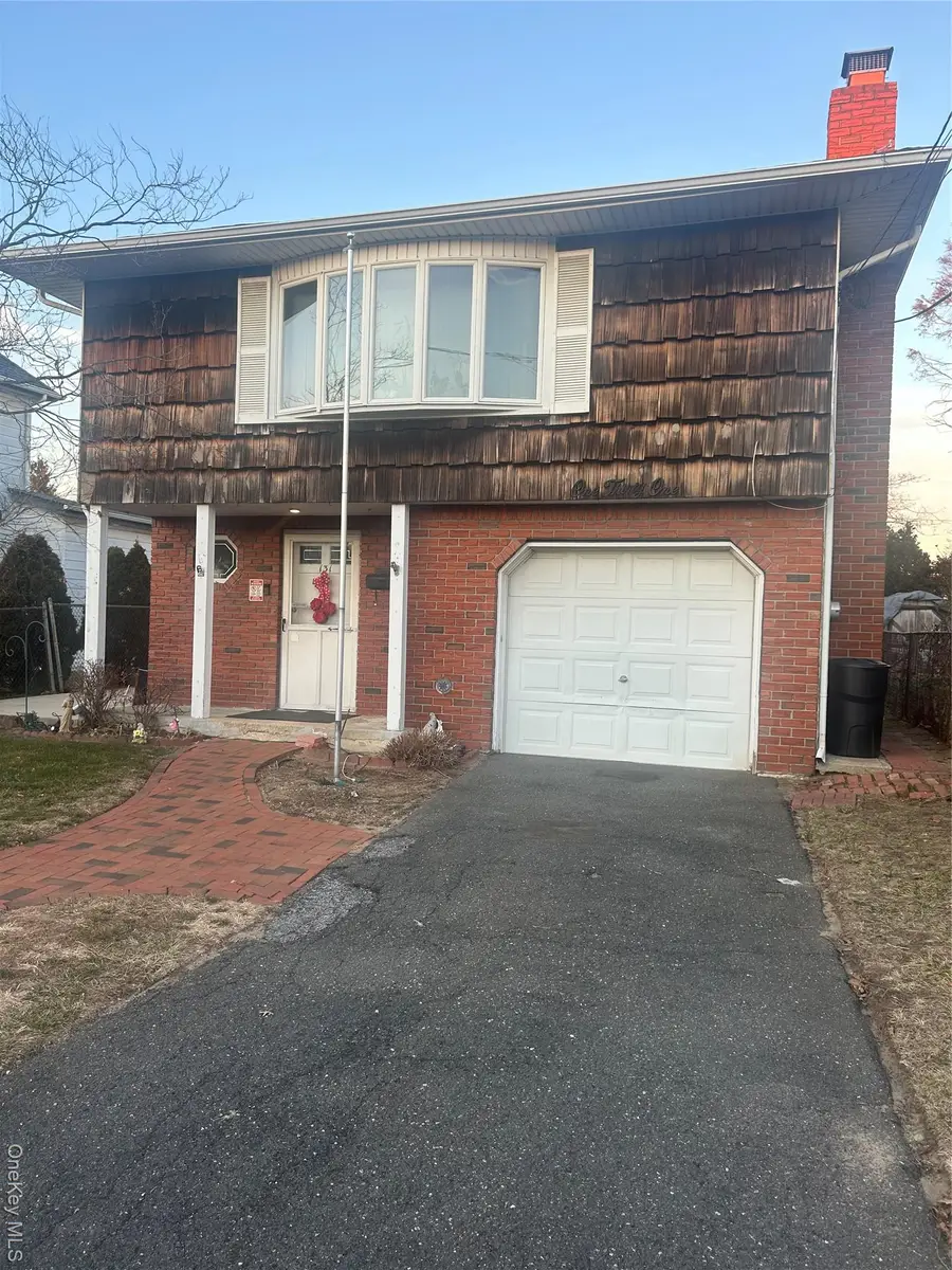 131 Ethel Street, Valley Stream, NY 11580 - Image #3