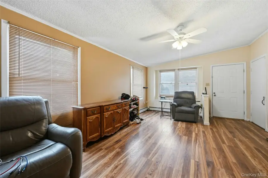 54 Dogwood Lane, Manorville, NY 11949 - #3