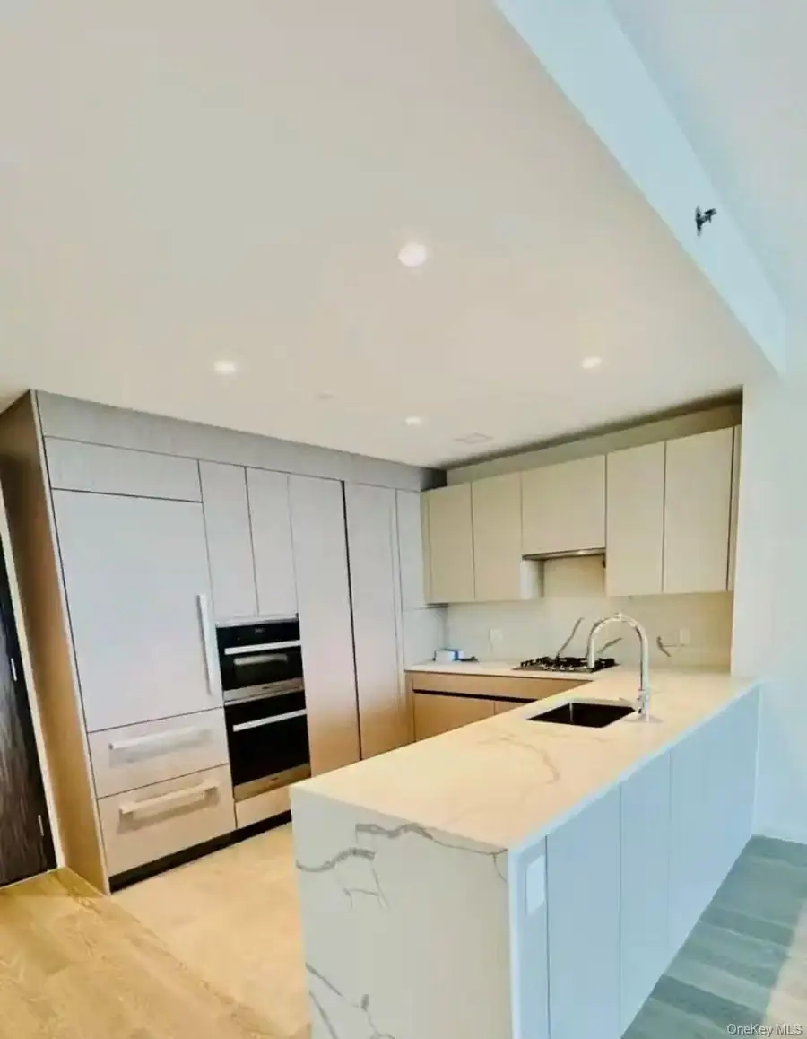 13336 37th Avenue #6F, Flushing, NY 11354 - Image #2