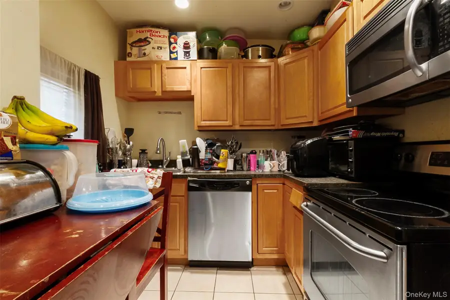 219 S Sixth Avenue, Mount Vernon, NY 10550 - Image #3