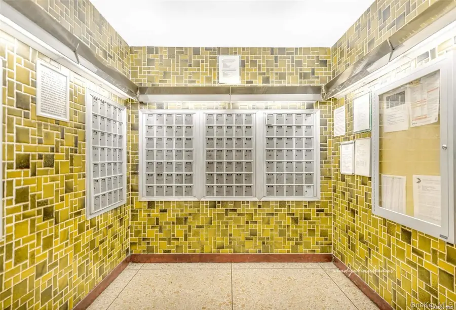 61-20 Grand Central Parkway #A804, Forest Hills, NY 11375 - Image #2