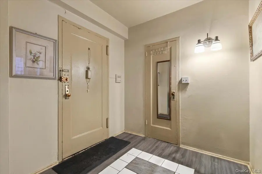 1480 Parkchester Road, Bronx, NY 10462 - Image #3