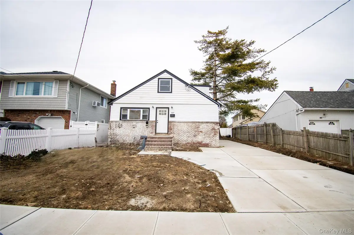 937 Hastings Street, Baldwin, NY 11510 - Image #1