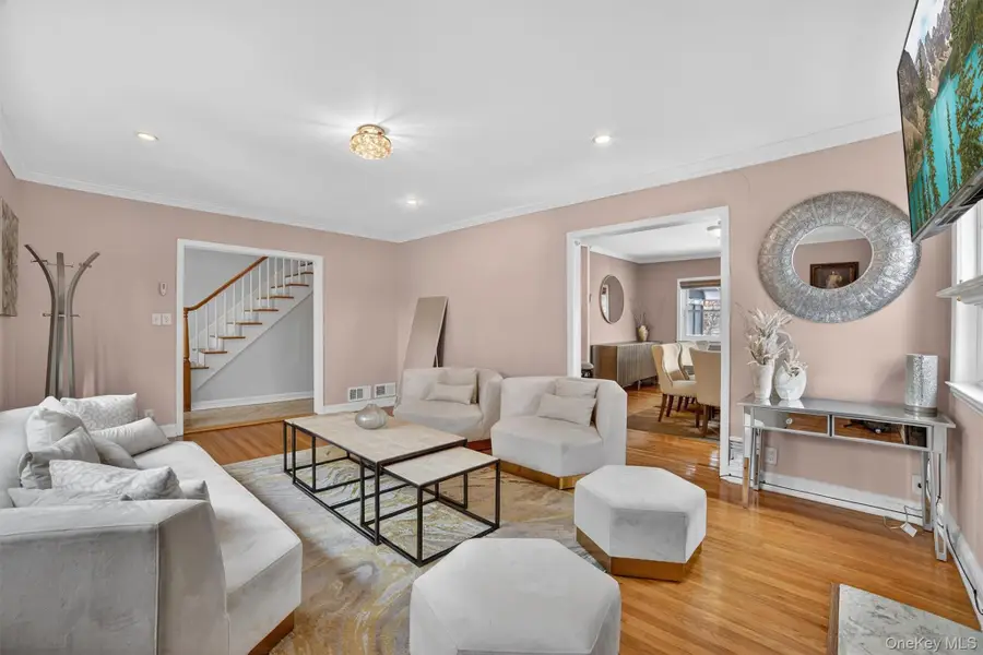 135 Midland Terrace, Yonkers, NY 10704 - Image #3