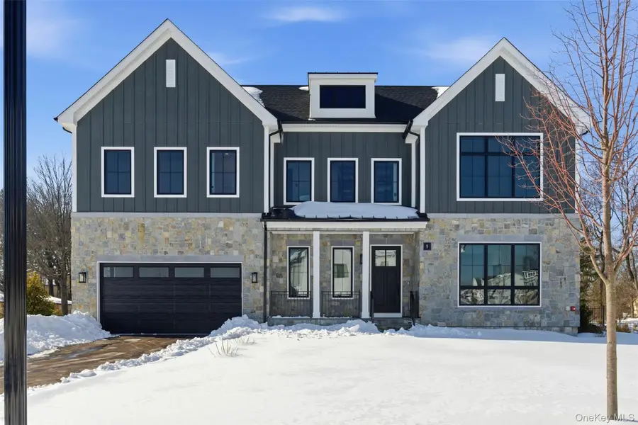 9 Sequoia Circle, Manhasset, NY 11030 - #3