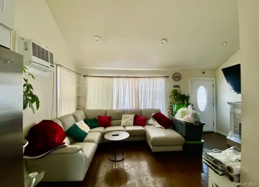 15 Penndale Drive, Amityville, NY 11701 - #3