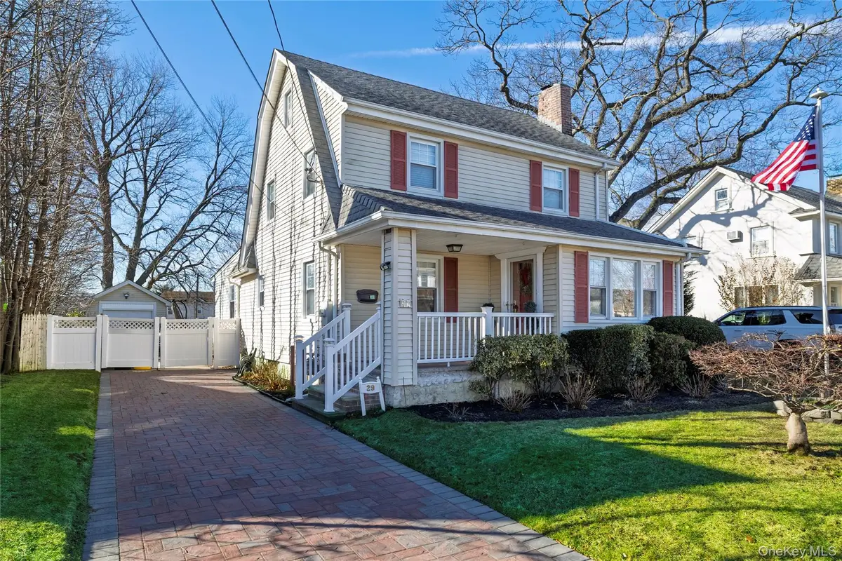 29 Norwich Avenue, Lynbrook, NY 11563 - Image #1