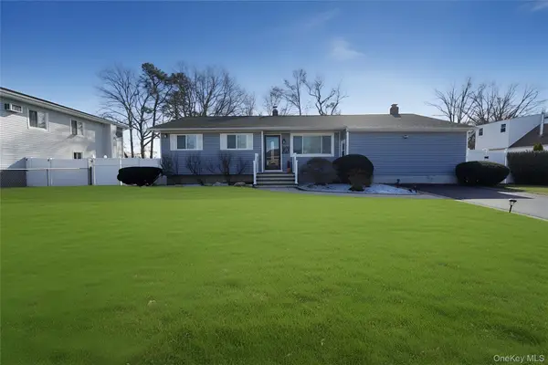 21 Francisco ave Francisco Ave, Central Islip, NY 11722