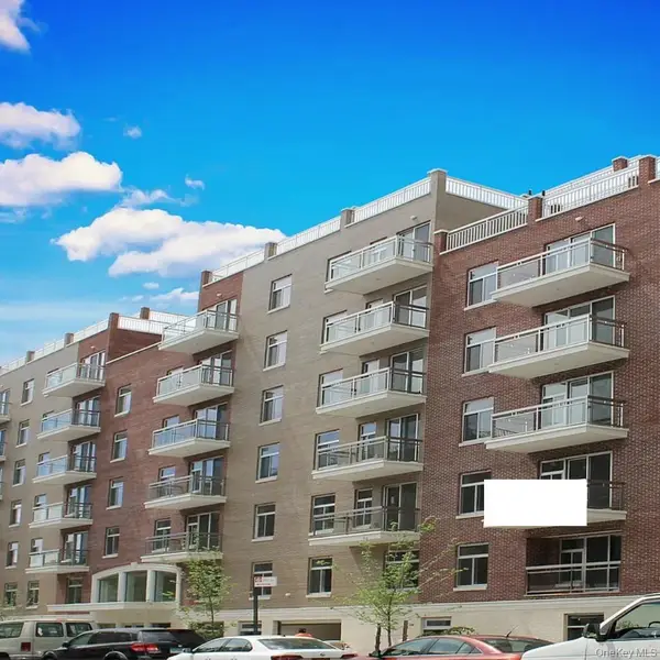 6538 Austin Street #5G, Rego Park, NY 11374