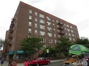 1332 Metropolitan Avenue #6K, Bronx, NY 10462 - Image #1