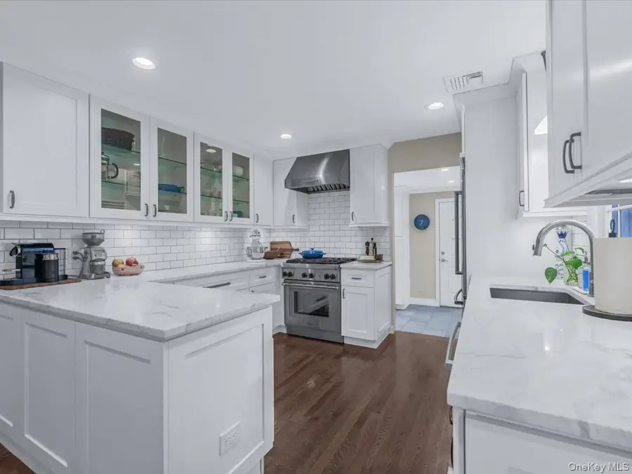 1896 Russell Street, Bellmore, NY 11710 - Image #3