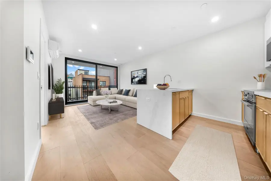 30-24 32nd Street #2B, Astoria, NY 11102 - Image #2