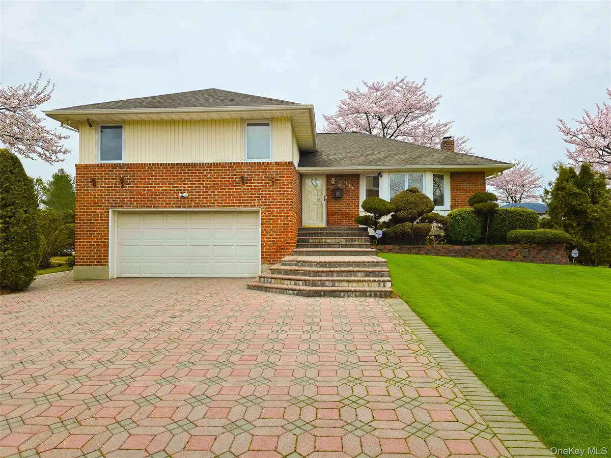 117 Olive Lane, Manhasset Hills, NY 11040 - #1