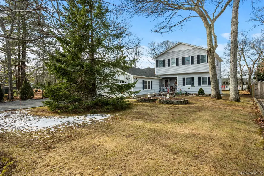 214 Pipe Stave Hollow Road, Mount Sinai, NY 11766 - Image #3