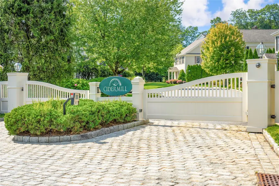 14 Cider Mill Circle, Armonk, NY 10504 - Image #2