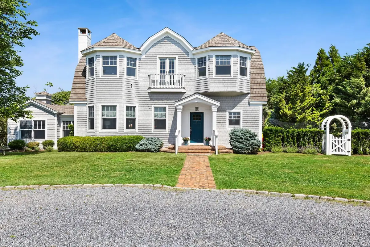 30 Exchange Place, Westhampton Beach, NY 11978 - Image #1