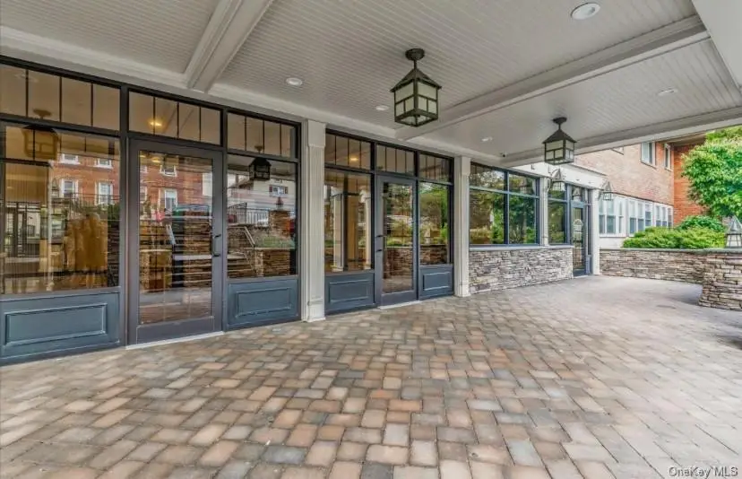 200 Atlantic Avenue #123, Lynbrook, NY 11563 - Image #1