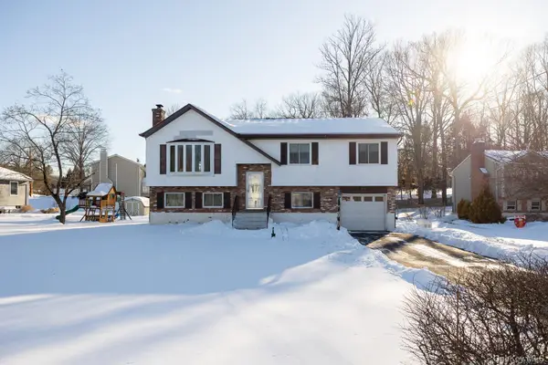 3 Russett Lane, Wappingers Falls, NY 12590