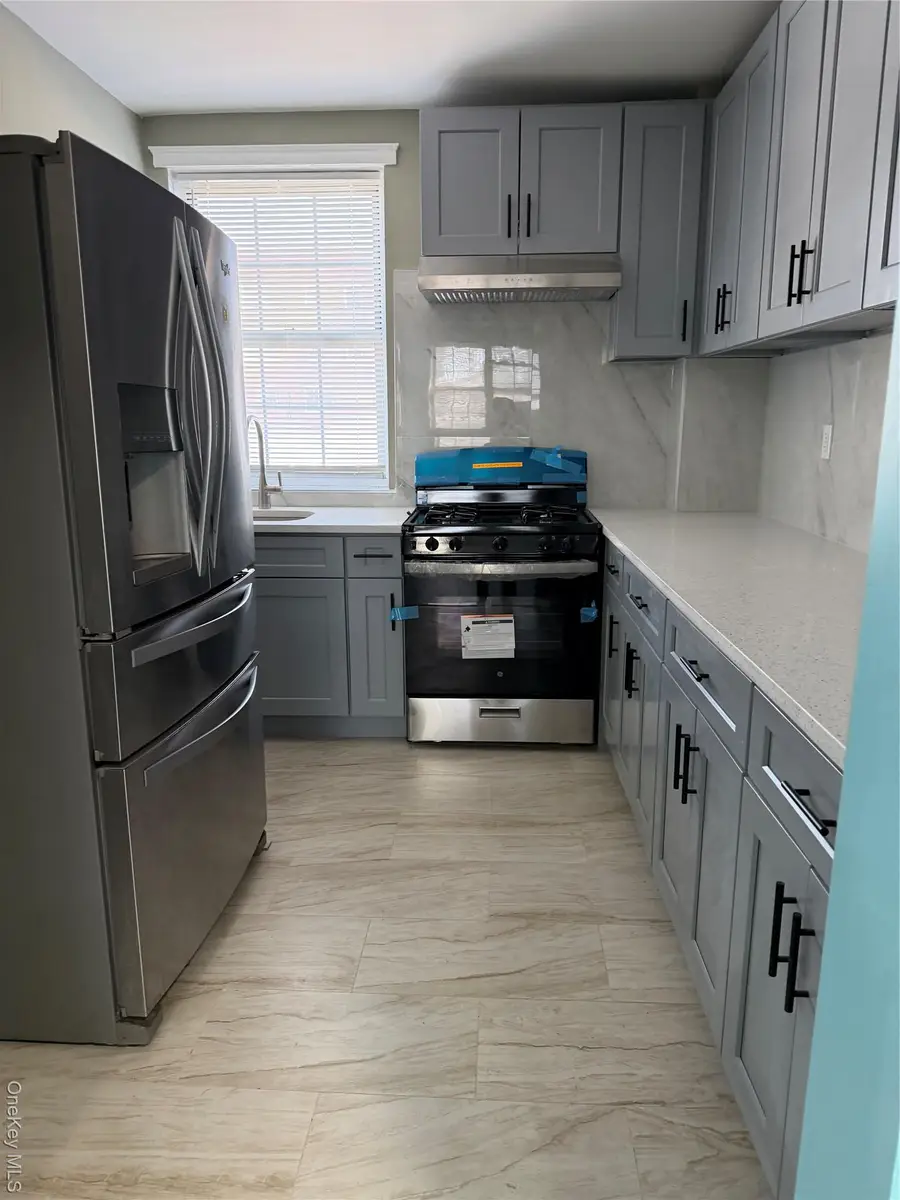 78-13 Park Drive E #2A, Flushing, NY 11367 - Image #2