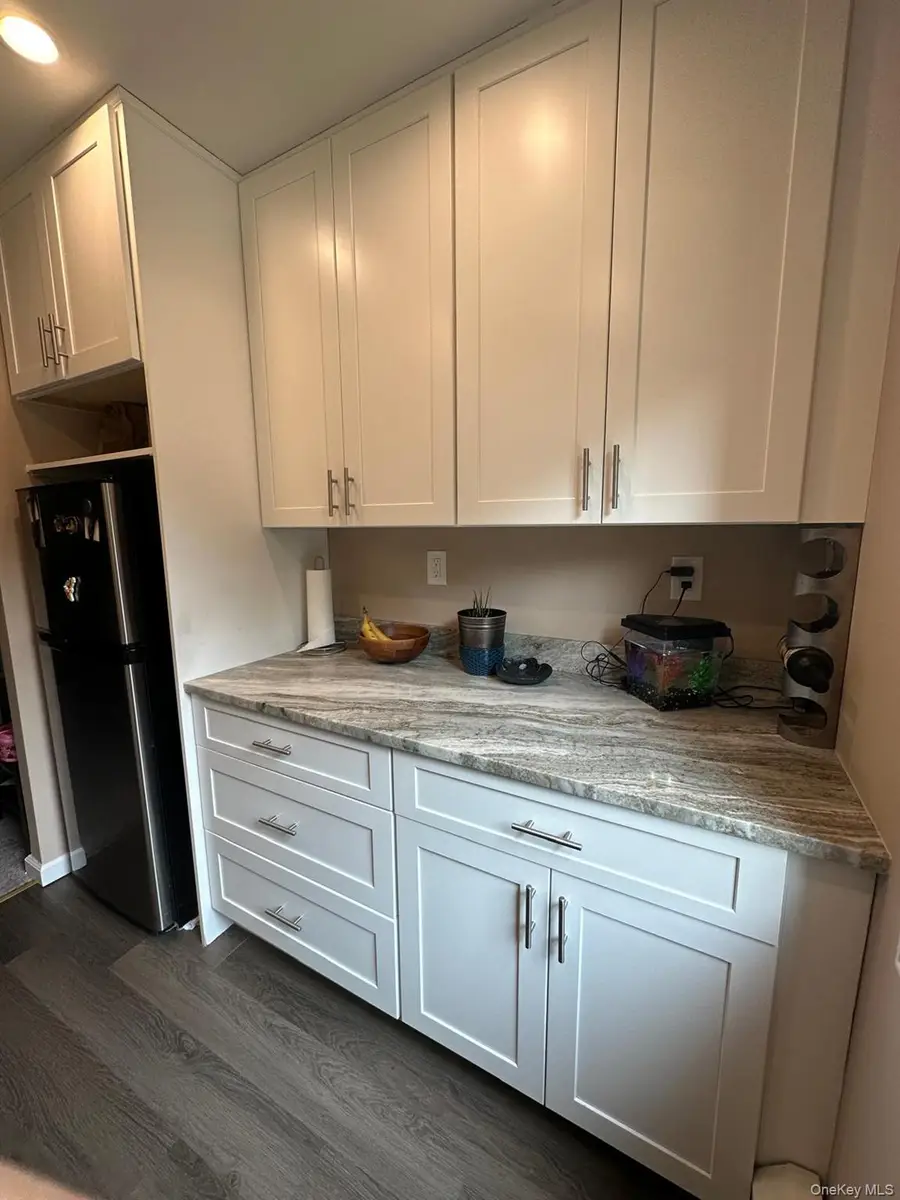 5 Oakdale Manor #B14, Suffern, NY 10901 - #2