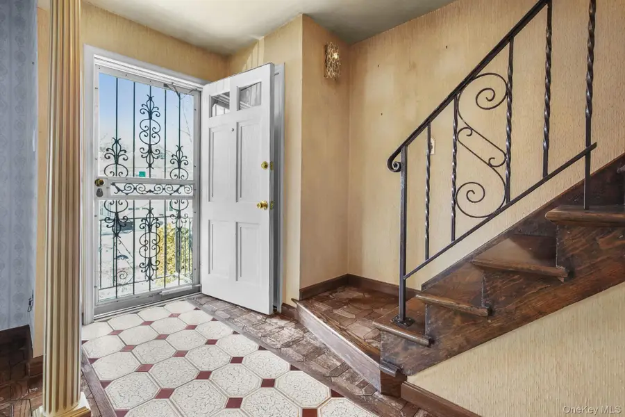 192 Helena Avenue, Yonkers, NY 10710 - Image #3