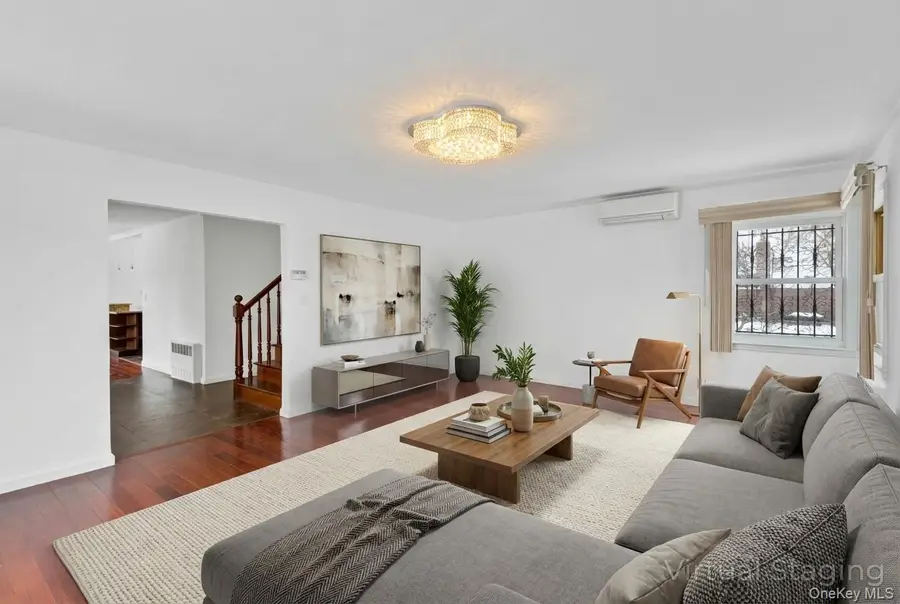 64-04 Utopia Parkway, Fresh Meadows, NY 11365 - Image #3