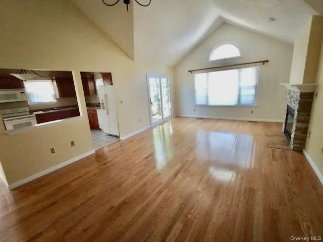 7 Juniper Lane, Pawling, NY 12564 - Image #2