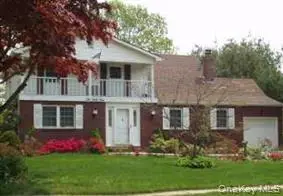 1055 Coates Avenue, Holbrook, NY 11741 - Image #1