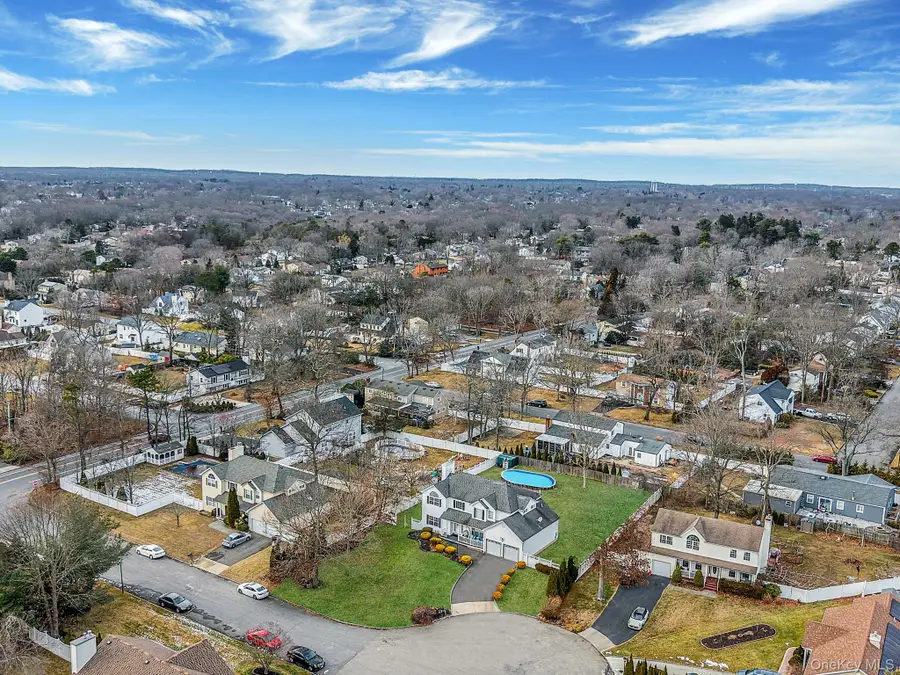 3 Liberty Place, Coram, NY 11727 - Image #2