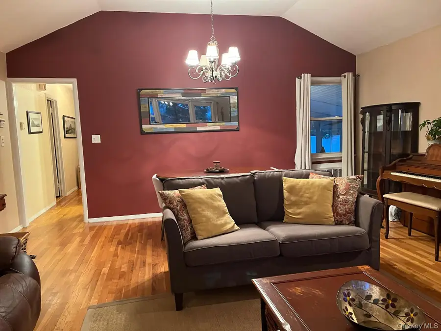 3610 Locust Avenue, Seaford, NY 11783 - Image #2