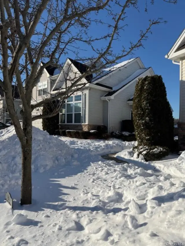 146 Augusta Drive, Medford, NY 11763 - Image #2