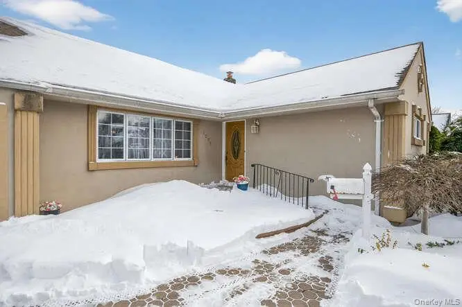 1075 Olympia Road, North Bellmore, NY 11710 - Image #2