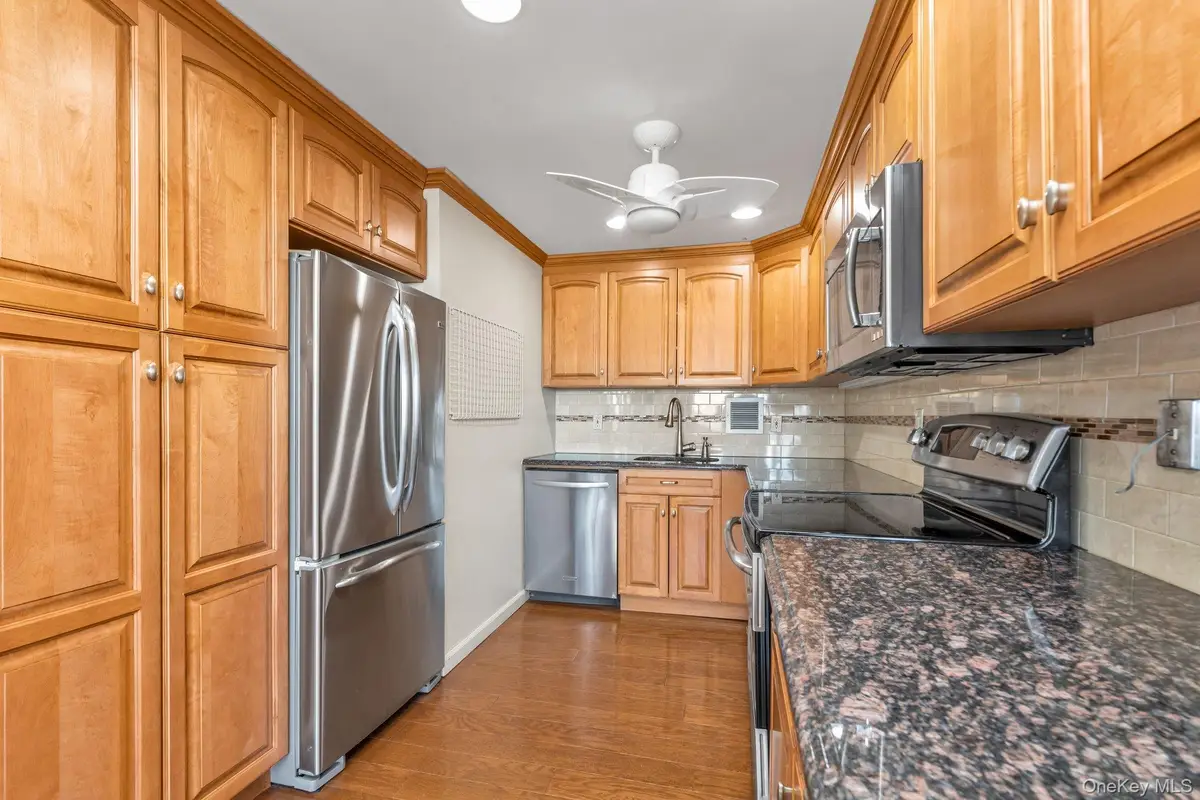 162-11 9th #7B, Beechhurst, NY 11357 - #1