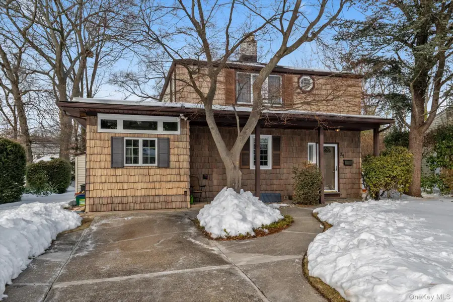 39 Hillturn Lane, Roslyn Heights, NY 11577 - #2