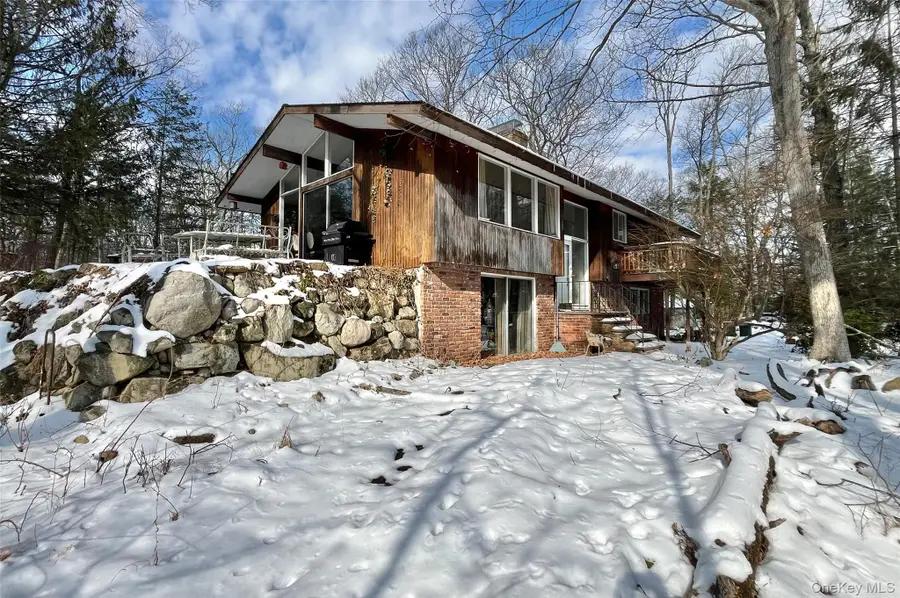 12 Deer Path Road, Tuxedo Park, NY 10987 - Image #2