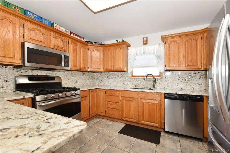 236 Thelma Avenue, Merrick, NY 11566 - Image #2