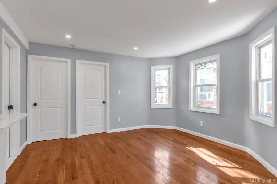 19410 Nashville Boulevard, Springfield Gardens, NY 11413 - Image #3