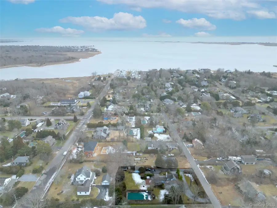 15 Walnut Avenue, East Quogue, NY 11942 - Image #2