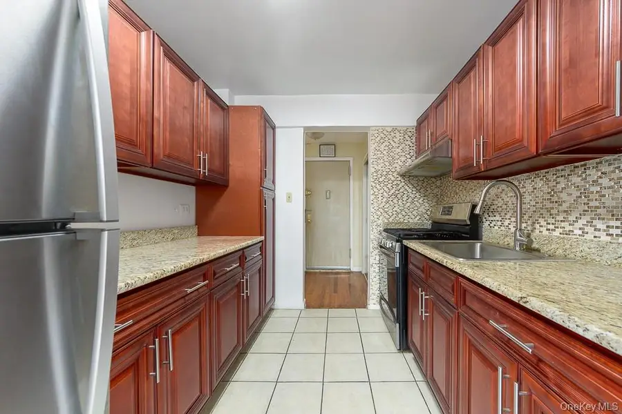 8325 Vietor Avenue #7G, Elmhurst, NY 11373 - Image #3