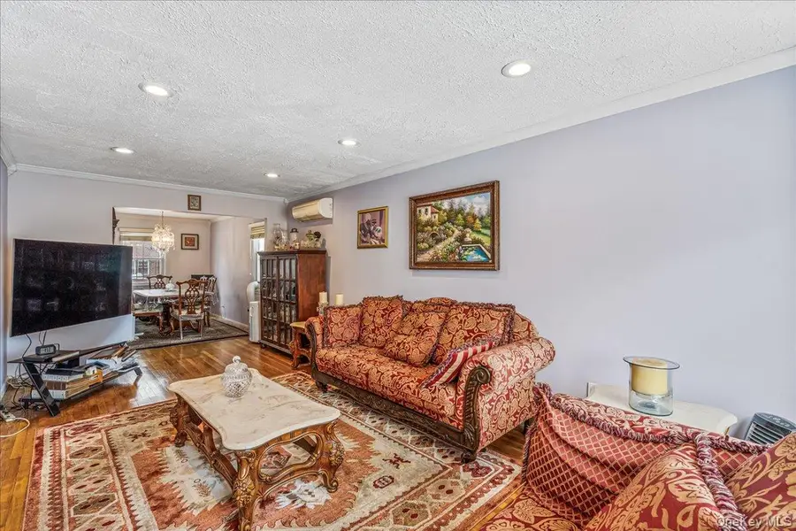 11802 Springfield Boulevard, Cambria Heights, NY 11411 - Image #2