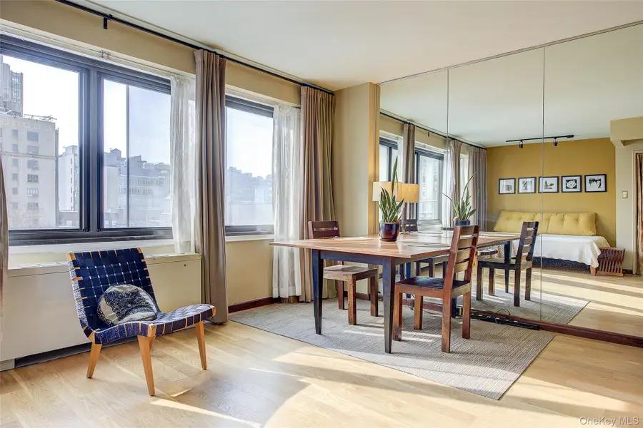 201 W 21st Street #9G, Manhattan, NY 10011 - Image #3