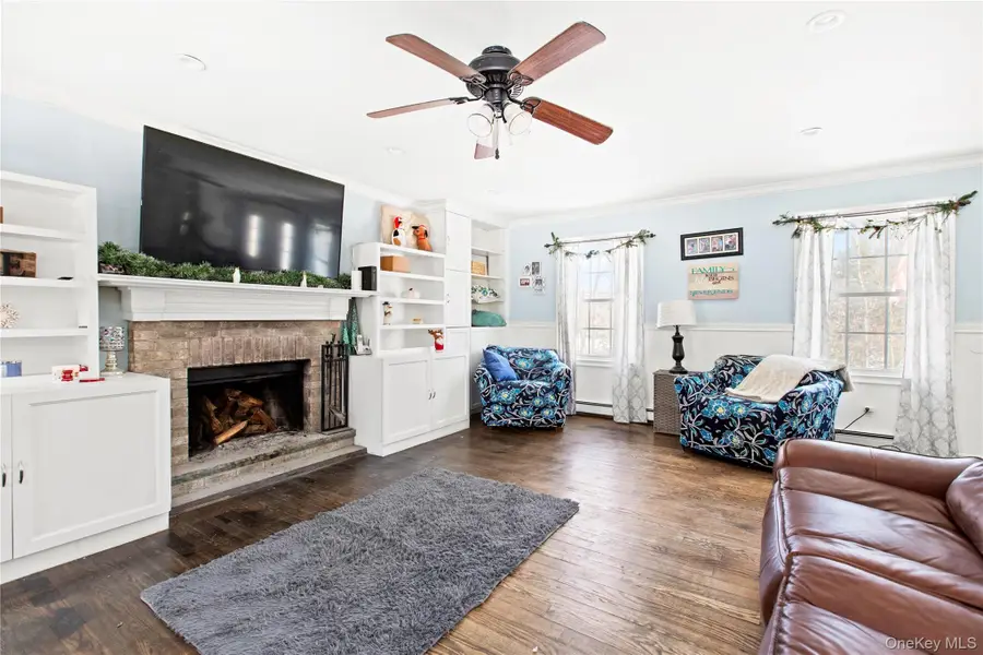 230 Eastport Manor Road, Manorville, NY 11949 - Image #2